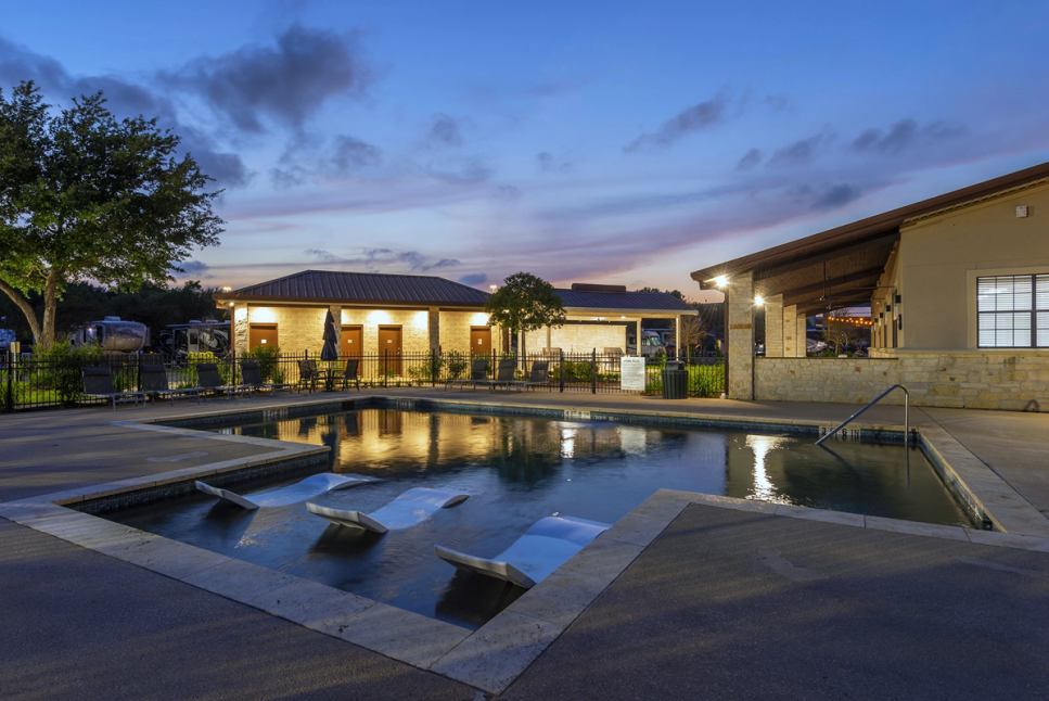 Jetstream RV Resort at Pearland