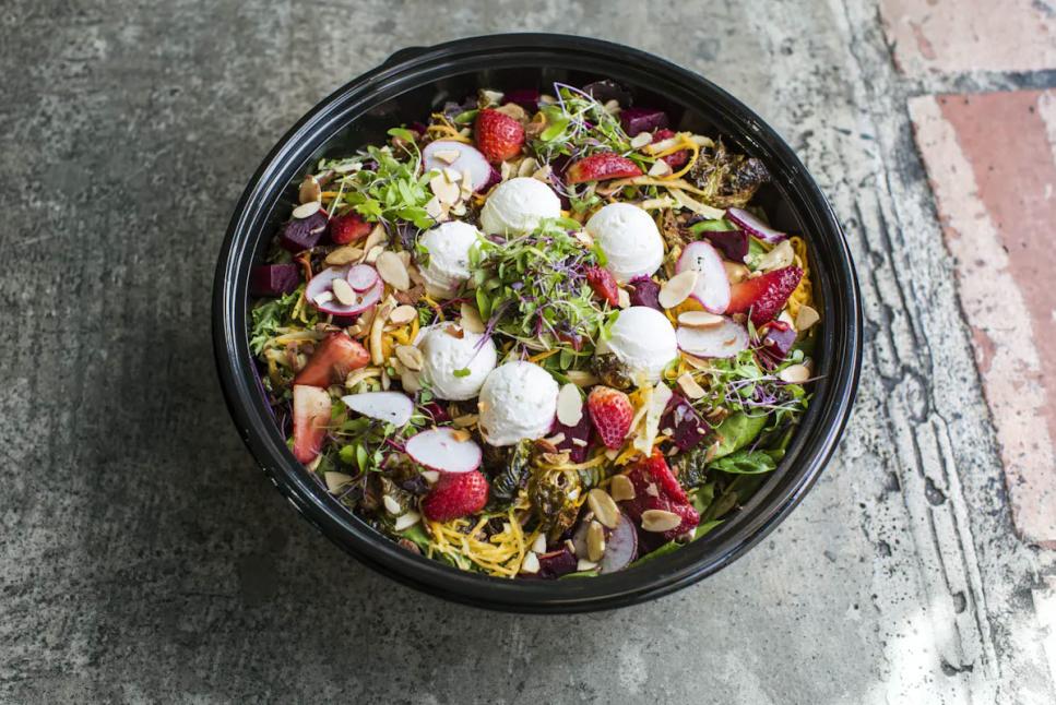 Large_Salad_1_Catering_Local_Foods.jpg