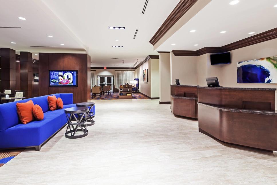 courtyard by marriott houston lobby