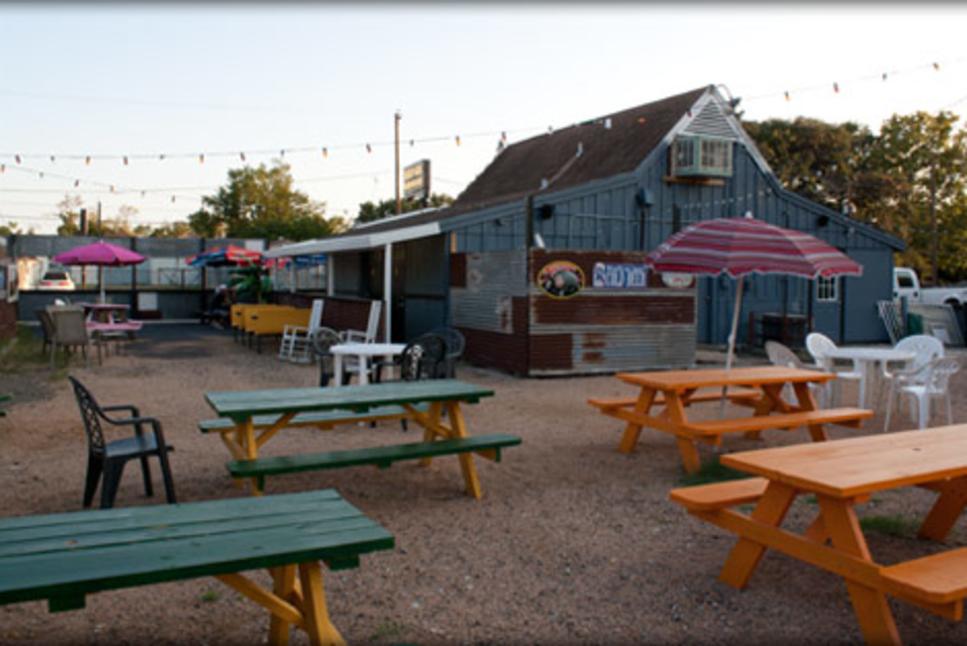 Hubcap Grill Heights