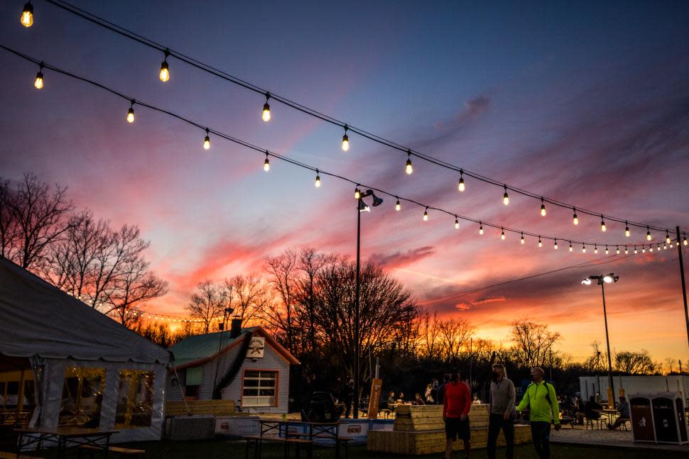 Fifty West Brewing outdoor dining