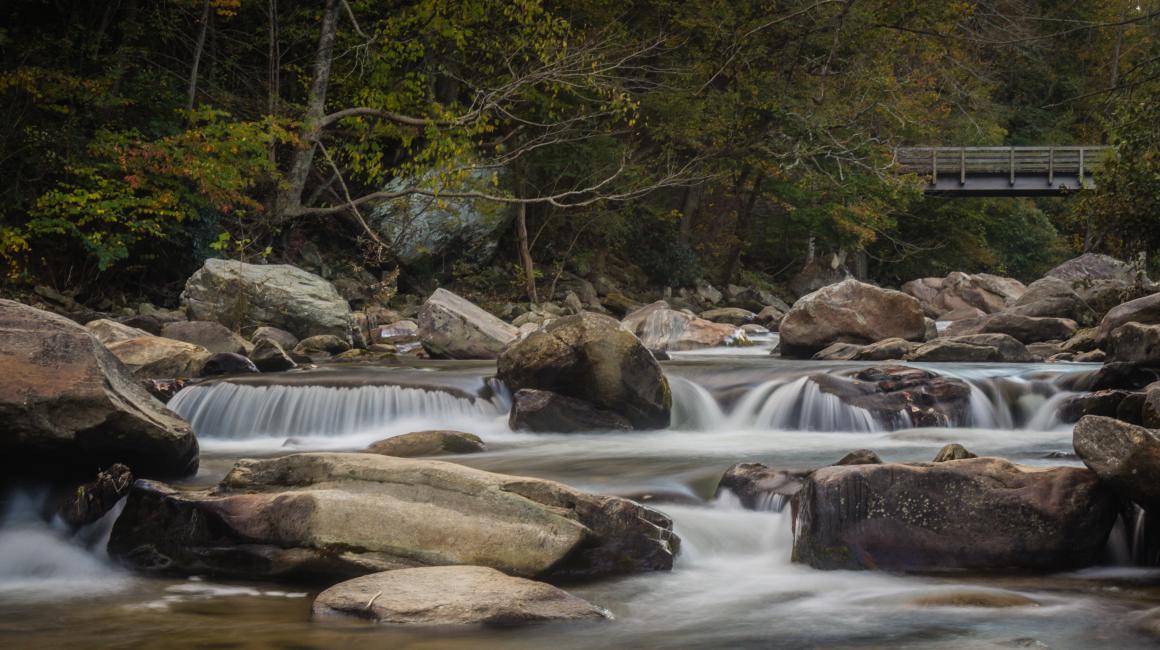 A Picturesque Day Trip In The Village Of Chimney Rock