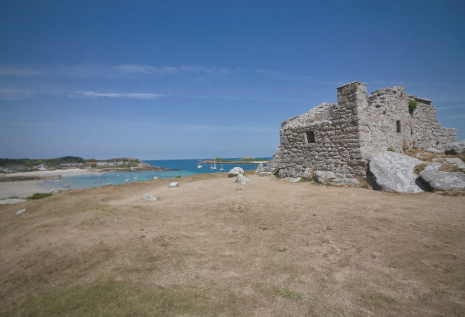 IOS Nav Landscape Large - Day Trip - Family - Blockhouse 952x650