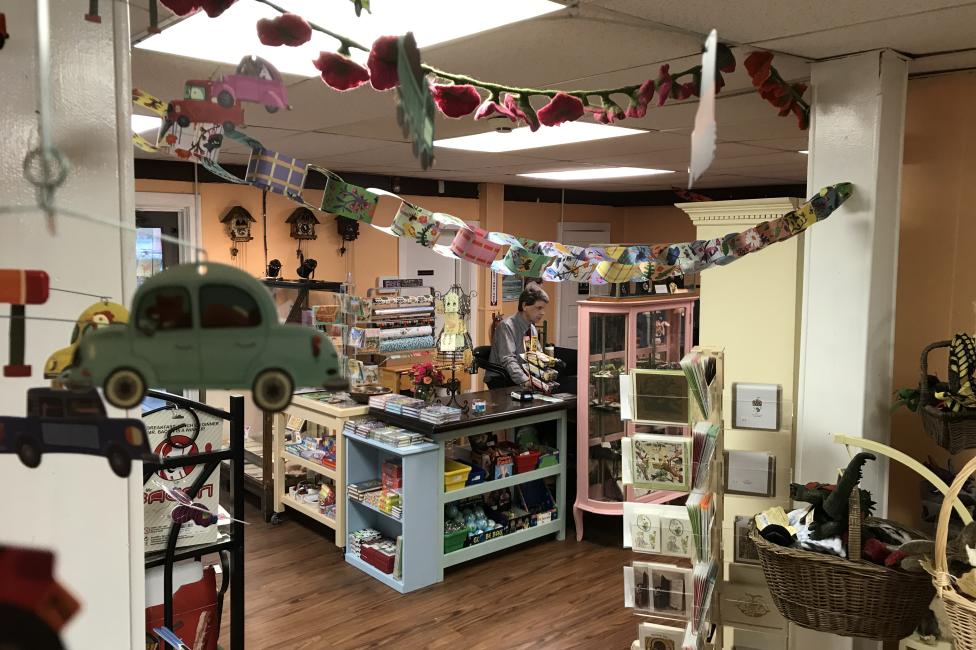 10 Stores To Shop Local This Holiday Season In Lehigh Valley