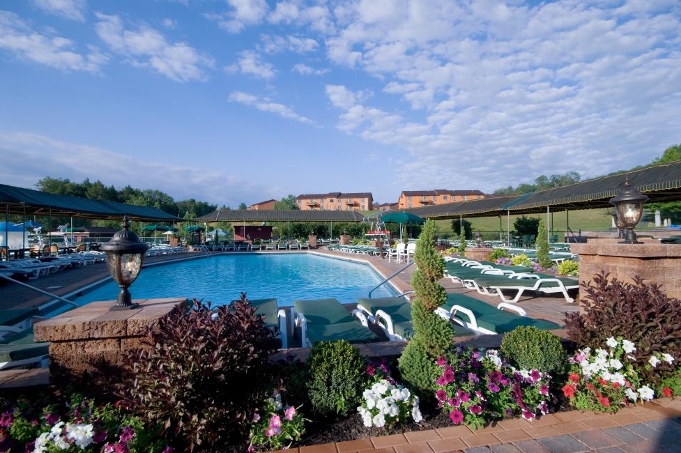 Villa Roma Resort & Conference Center - Photo Courtesy of Villa Roma Resort & Conference Center Villa Roma Resort & Conference Center - Photo Courtesy of Villa Roma Resort & Conference Center