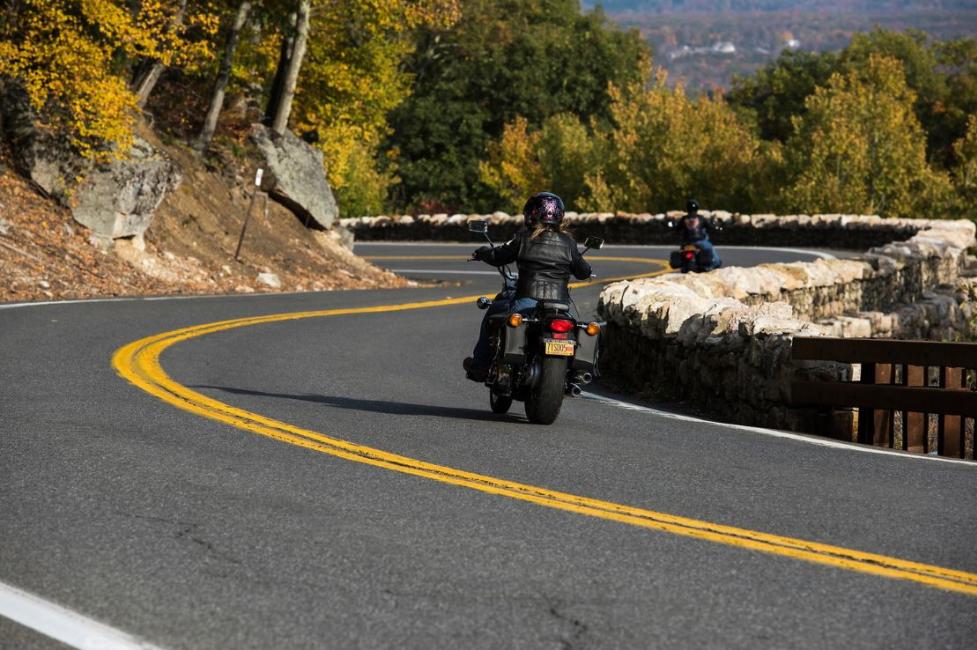 " S" Turns on Rt 44/55 just below Minnewaska State Park Scenic Overlook- Hudson Valley Region " S" Turns on Rt 44/55 just below Minnewaska State Park Scenic Overlook- Hudson Valley Region