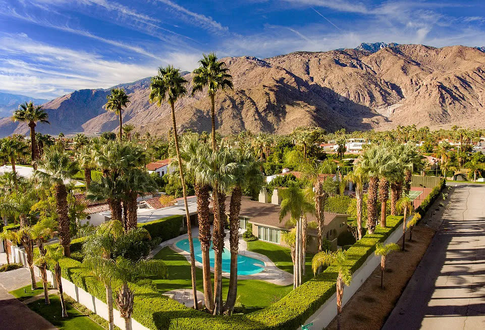 Dinah Shore 877 N Avendia Palos Verdes home in Palm Springs