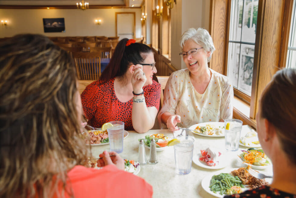 BlueGate Family Dinner | Shipshewana