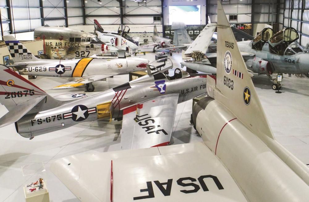 Palm Springs Air Museum interior