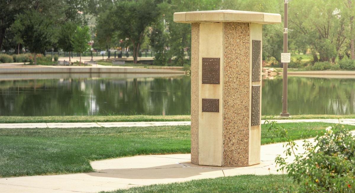 1972 flood memorial found in memorial park in rapid city south dakota