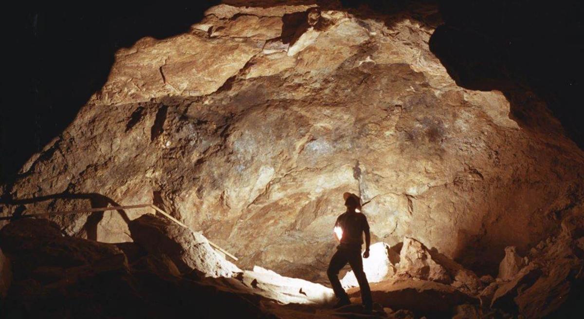 Ranger inside Jewel Cave National Monument