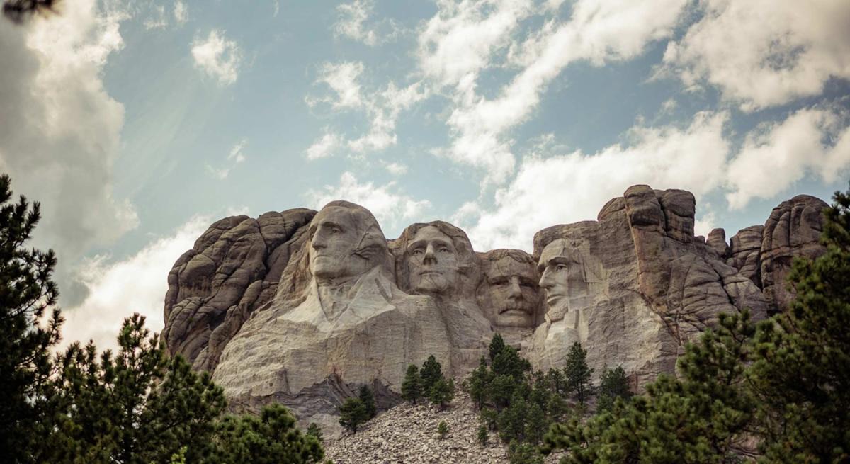 Side angle of Mount Rushmore National Memorial