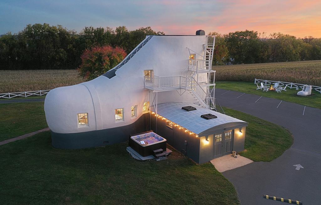 Shoe House Exterior with Lights