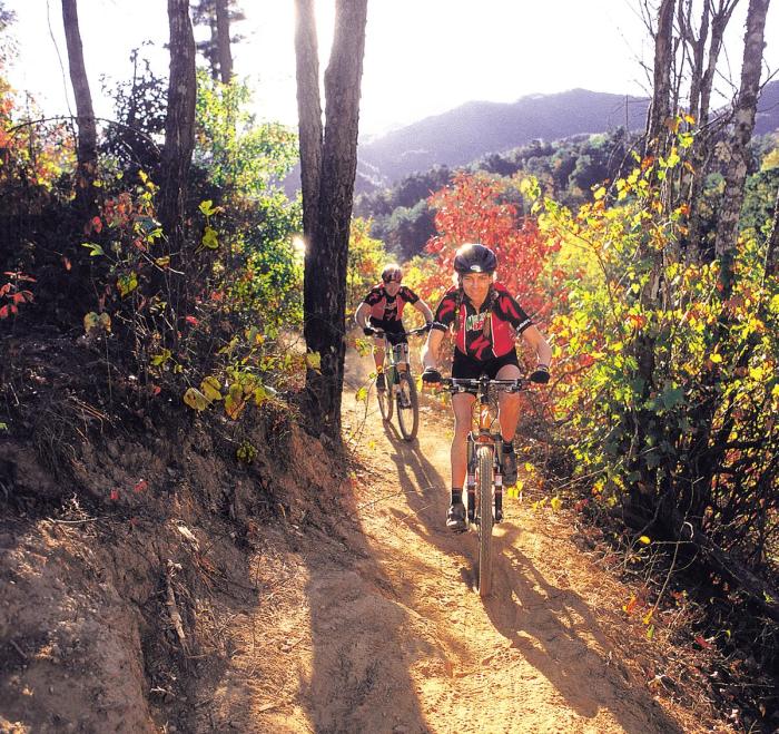 Flint Ridge Biking Trail