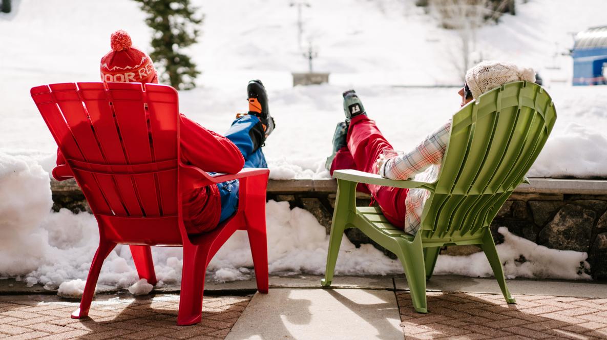 Skiers enjoying the patio at Solitude