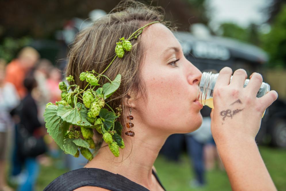 Women drinking a beer