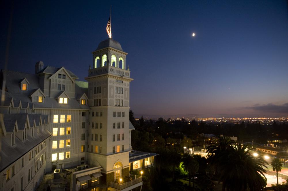 View of the Claremont Hotel in Oakland CA at night