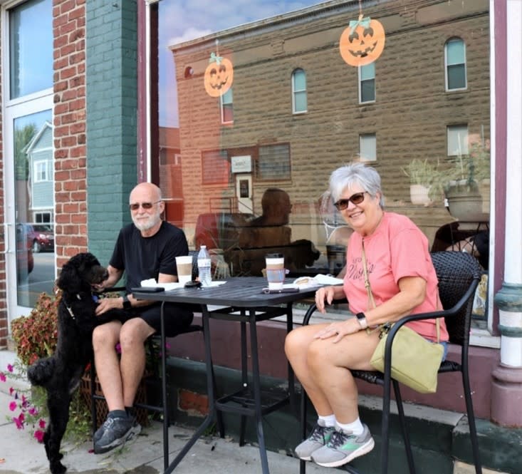 Dog Cafe | Noble County