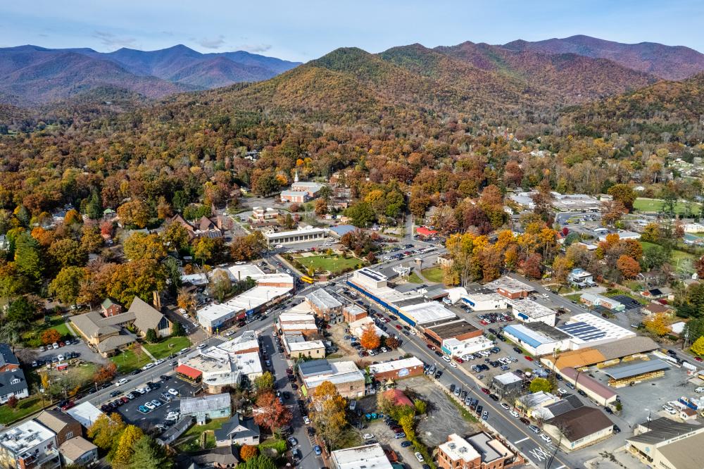 Aerial view of town of Black Mountain, NC during the fall