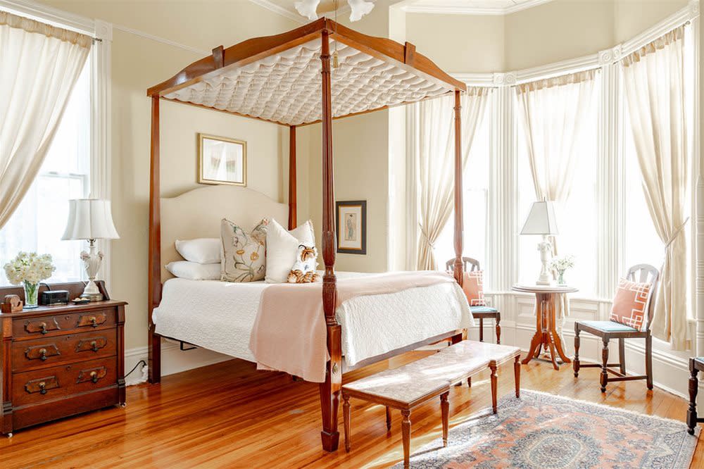 crenshaw guest house