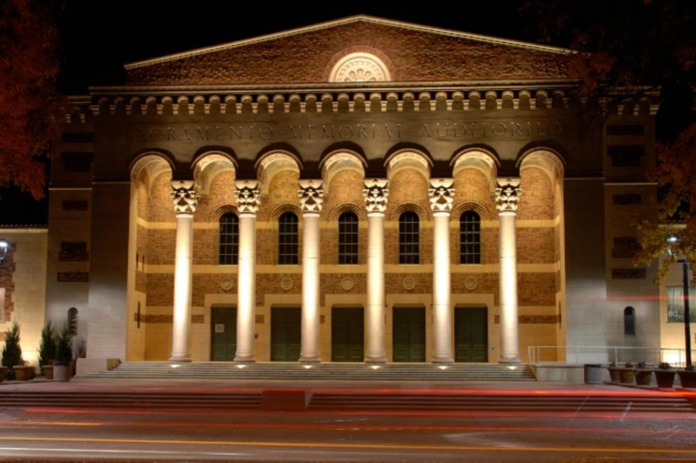 3,849-seat historical venue built in 1927. Used for conferences, banquets, graduations, and musical performances.