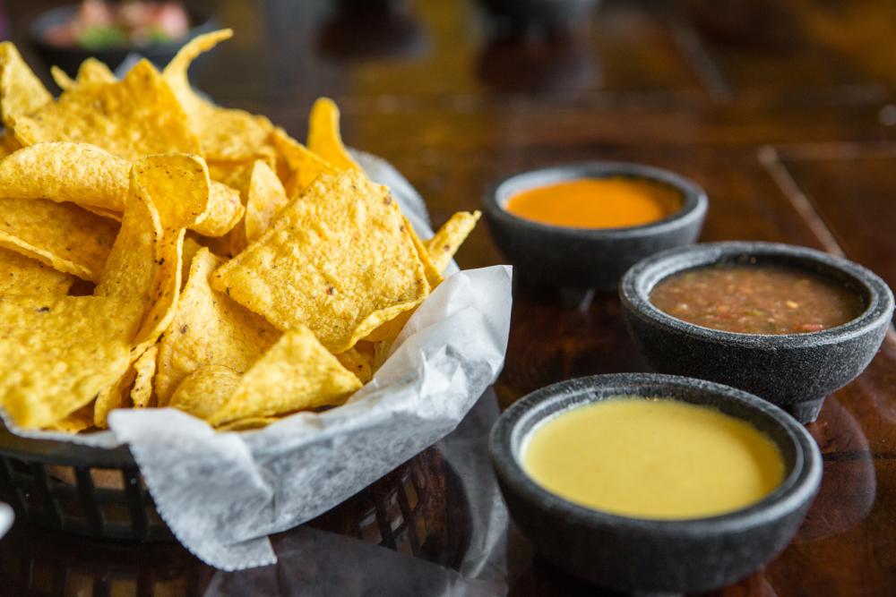 close up of Eldorado Caf_ chips, salsa, and queso