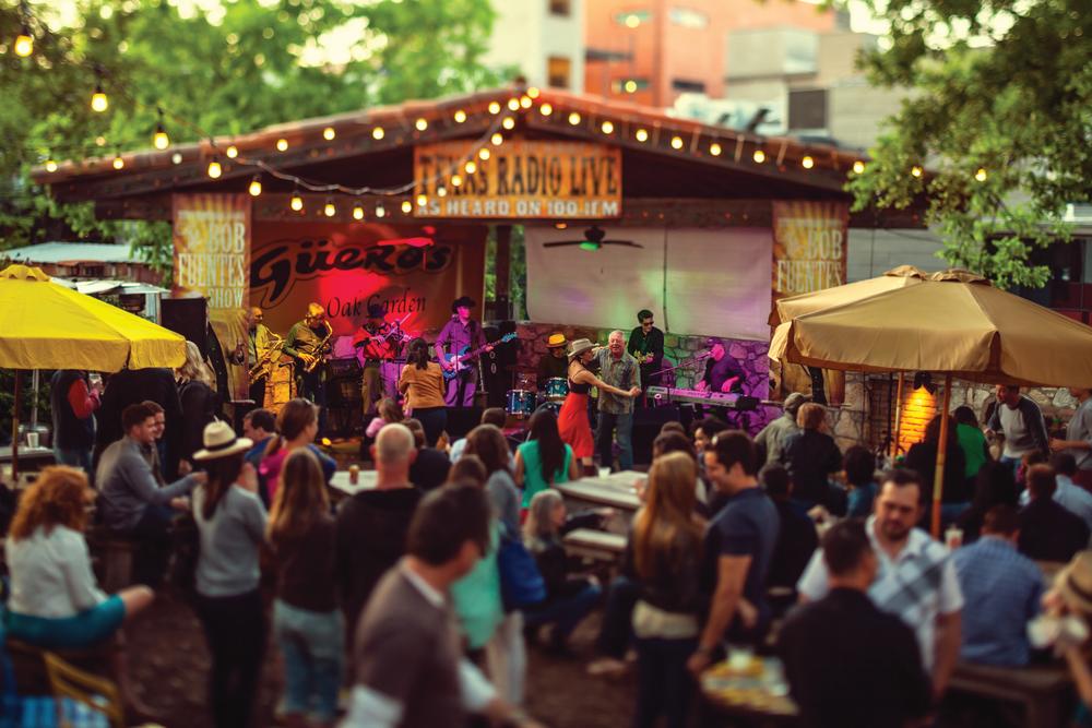9 Of The Best Restaurants With Live Music In Austin TX