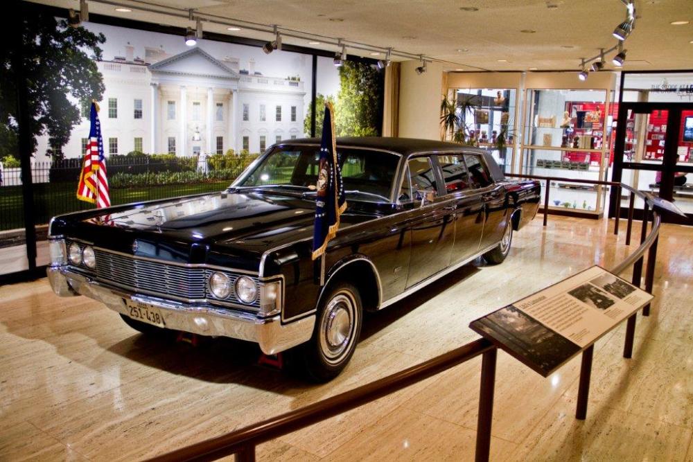 Limo at the LBJ Presidential Library in Austin Texas