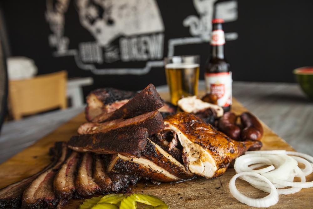 Barbecue and Lone Star Beer at Stiles Switch BBQ