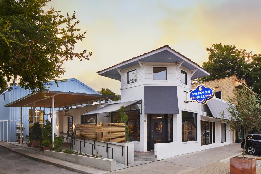 Exterior of Swedish Hill Bakery at sunrise