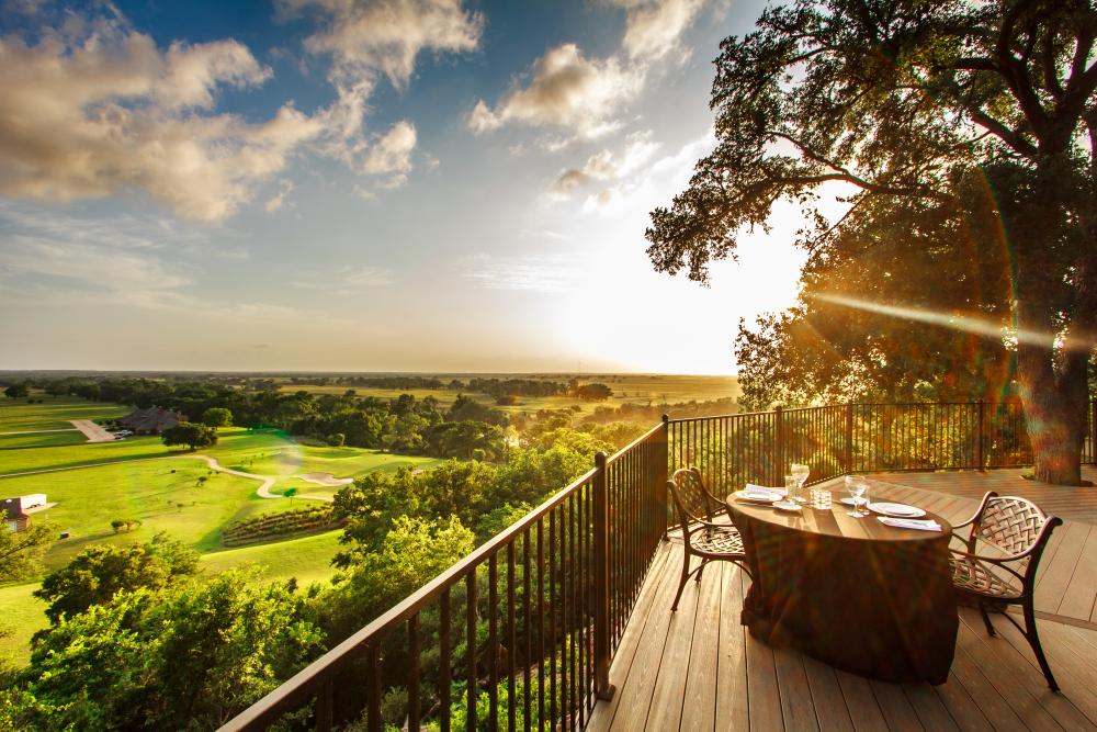 The View at the Mansion (restaurant at Colovista)