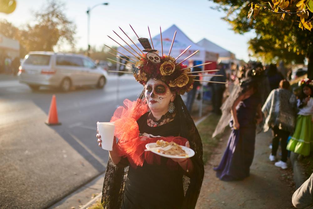 Day of the Dead - walking 2