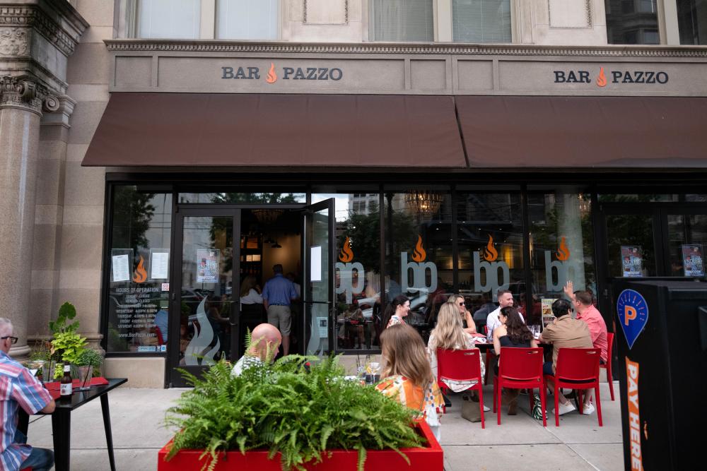 Outdoor dining at Bar Pazzo in Scranton, PA