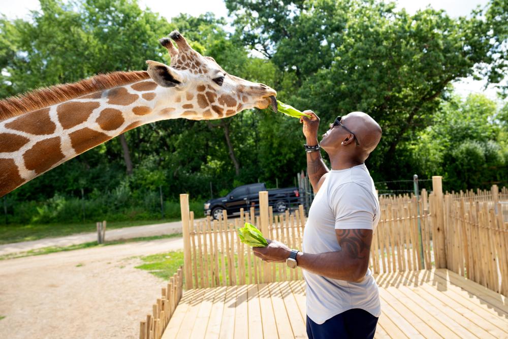 Donald Driver Commercial_Safari_2