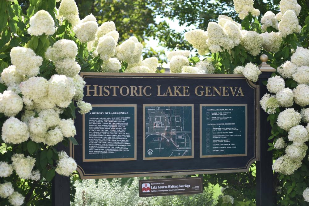 Historic plaque in front of the Lake Geneva Library.