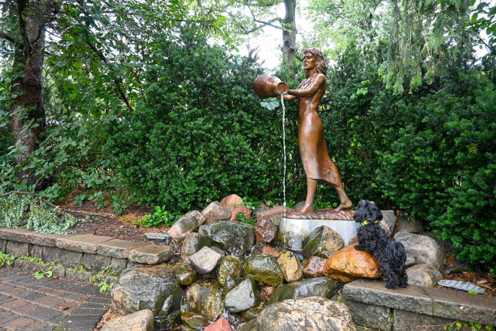 Bella at The Sunken Gardens