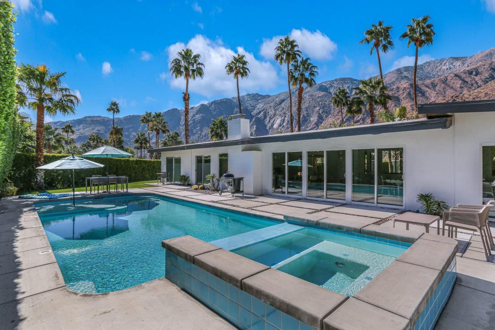 Poolside Vacation rental home