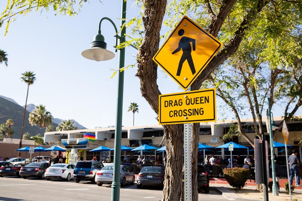 Arenas District Drag Crossing