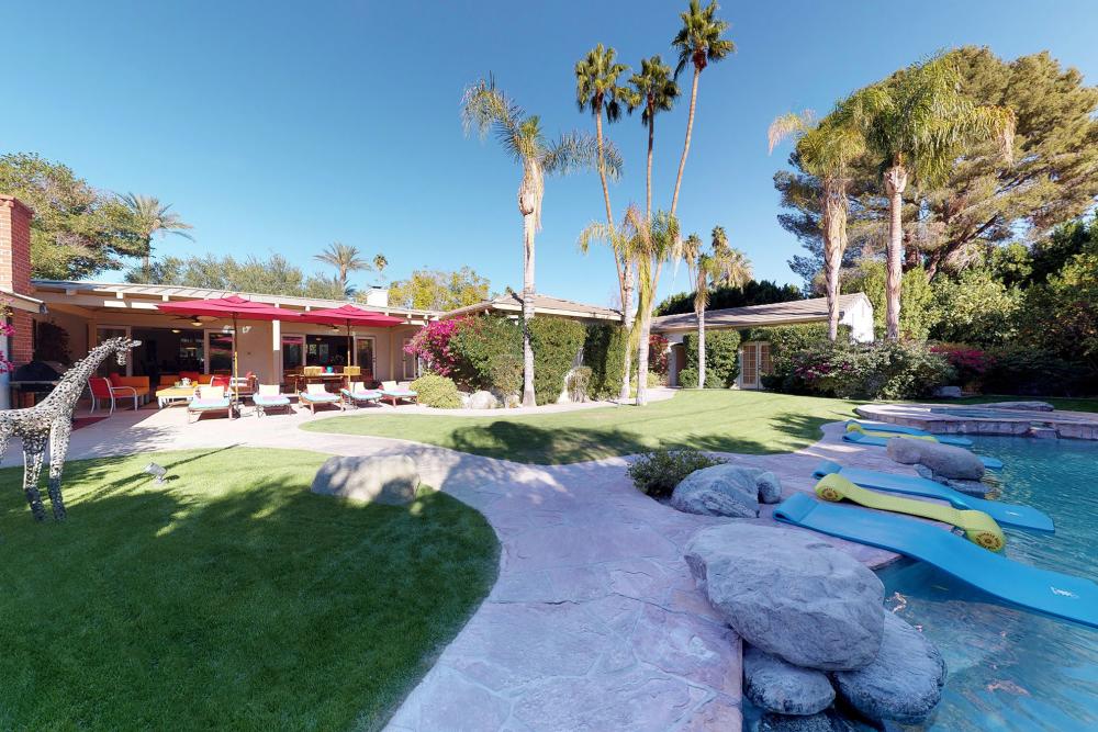 Cuckoo's Nest ModMansions vacation rentals