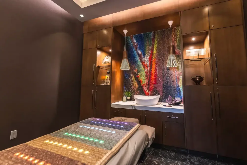 TAL-treatment room at spa at sec-he