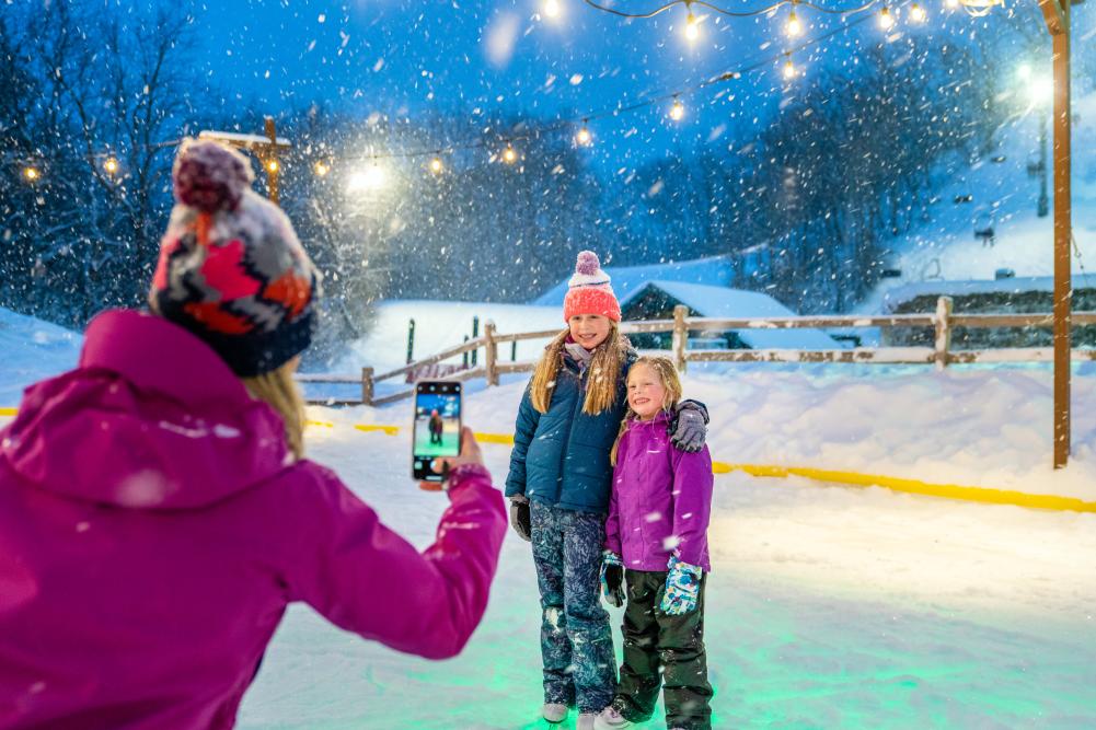 Family ice skating at Grand Geneva