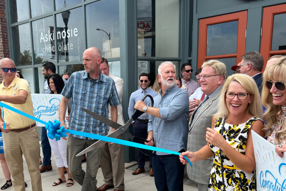 Crowd at ribbon cutting.