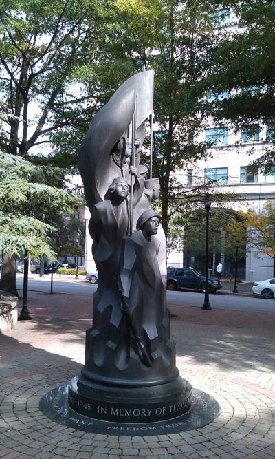 HB DuPont Plaza WWI Memorial