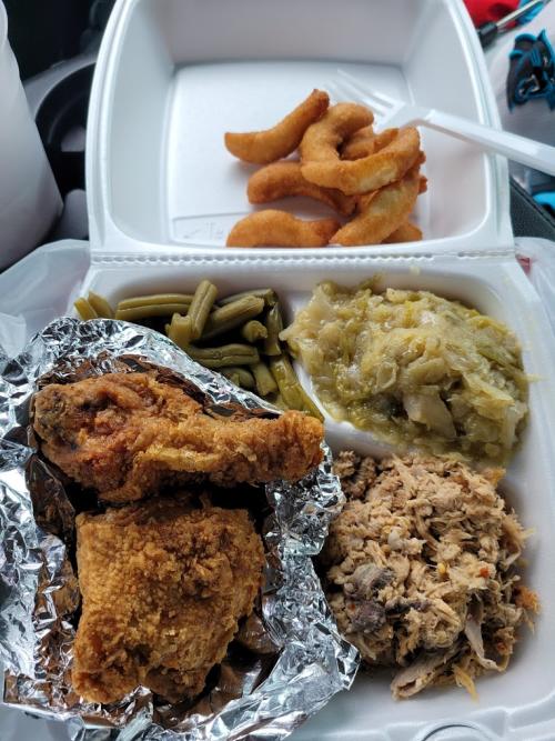 Doug Sauls' BBQ and Seafood