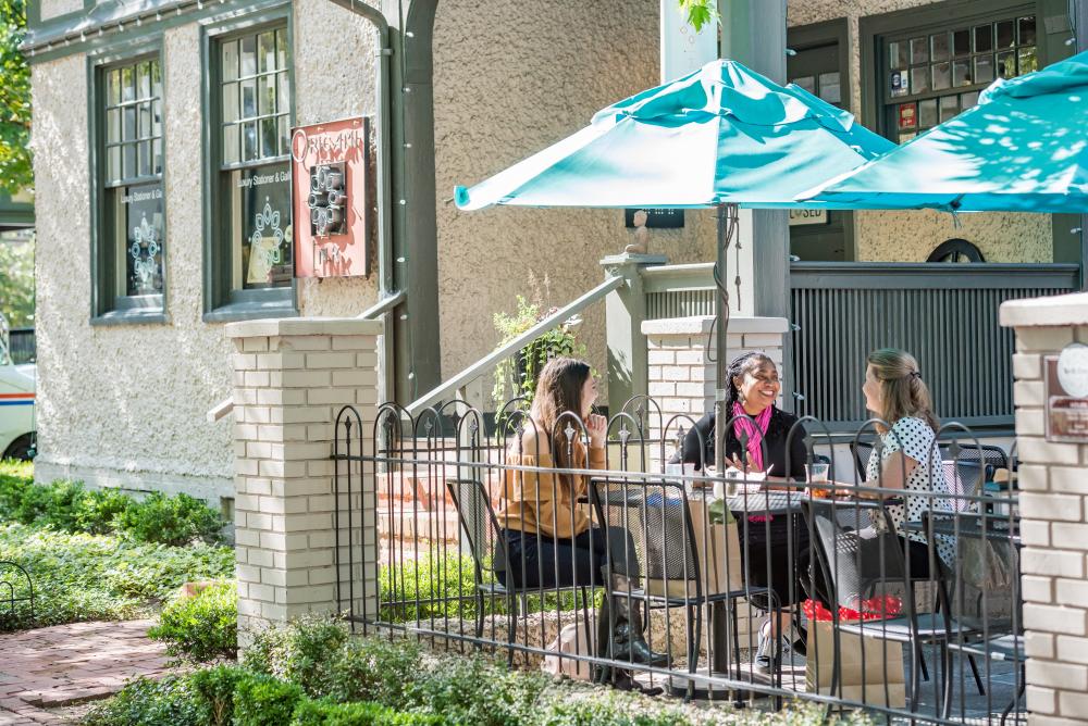 Outdoor dining in Biltmore Village in Asheville, North Carolina