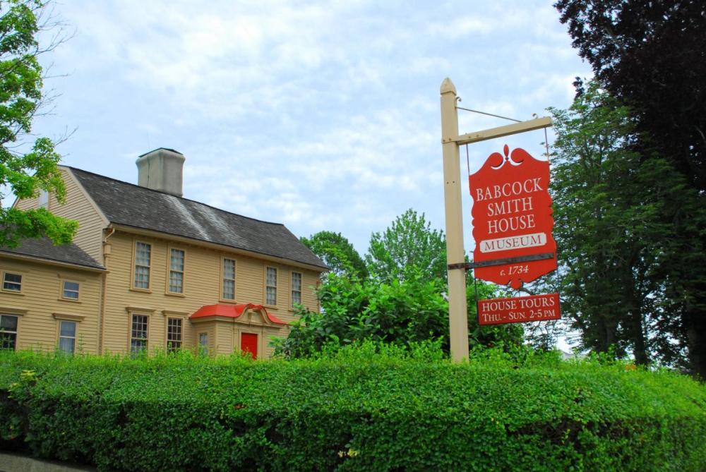 Babcock Smith House