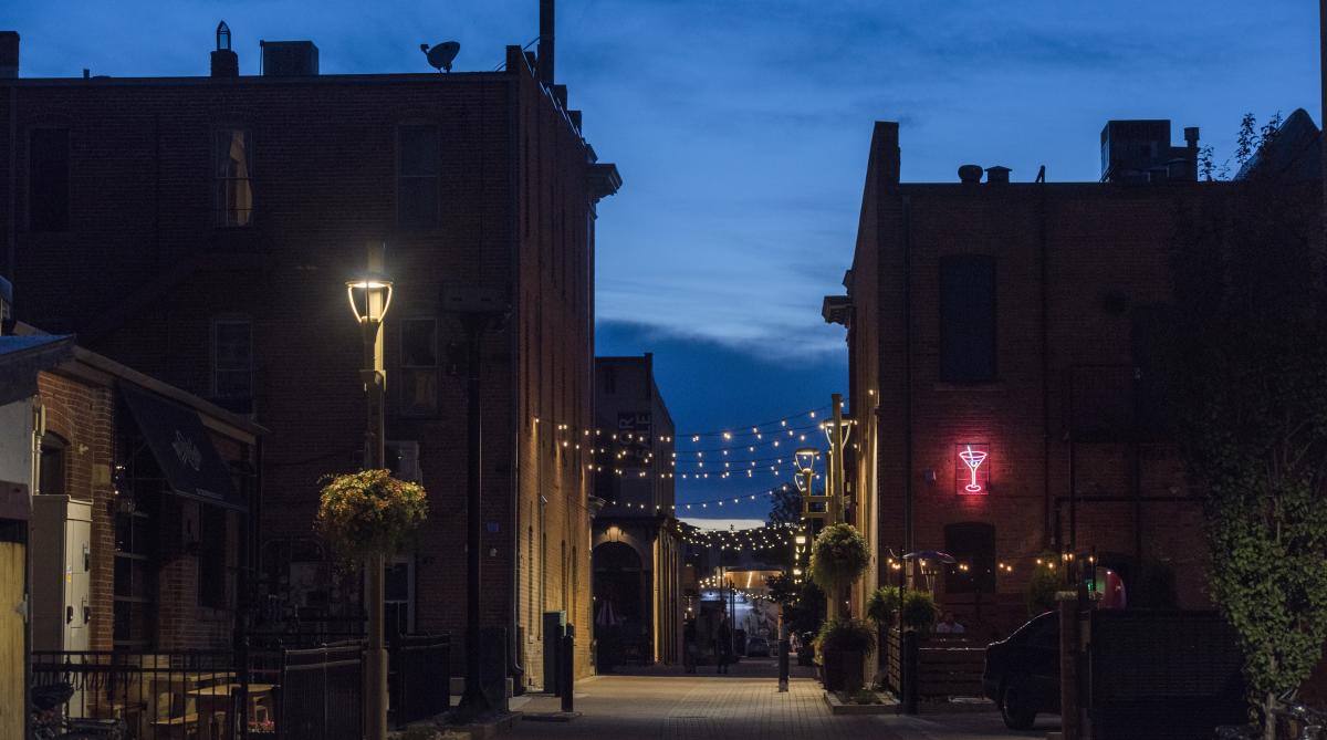 Downtown Alley