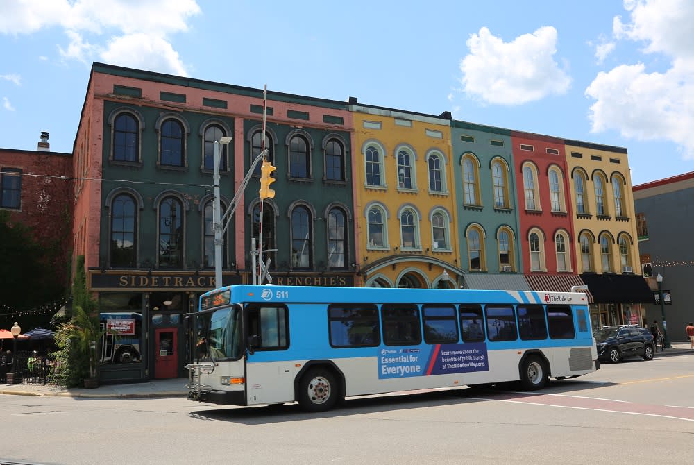 TheRide Bus in Depot Town