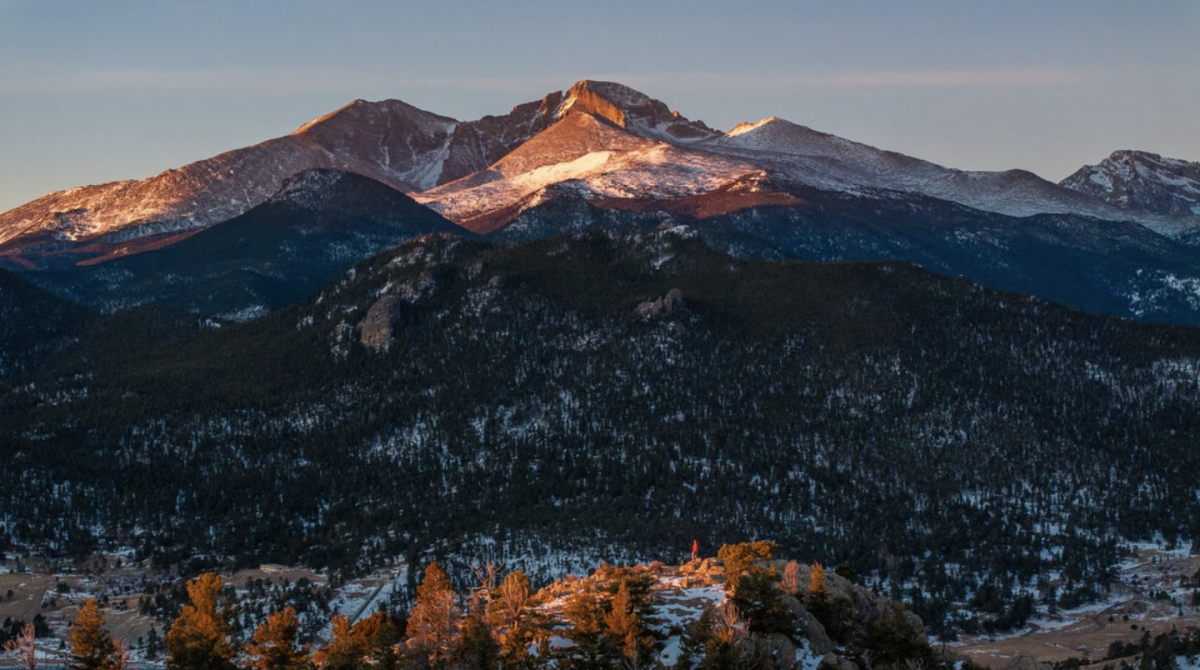 mountain sunrise rocky mountain national park