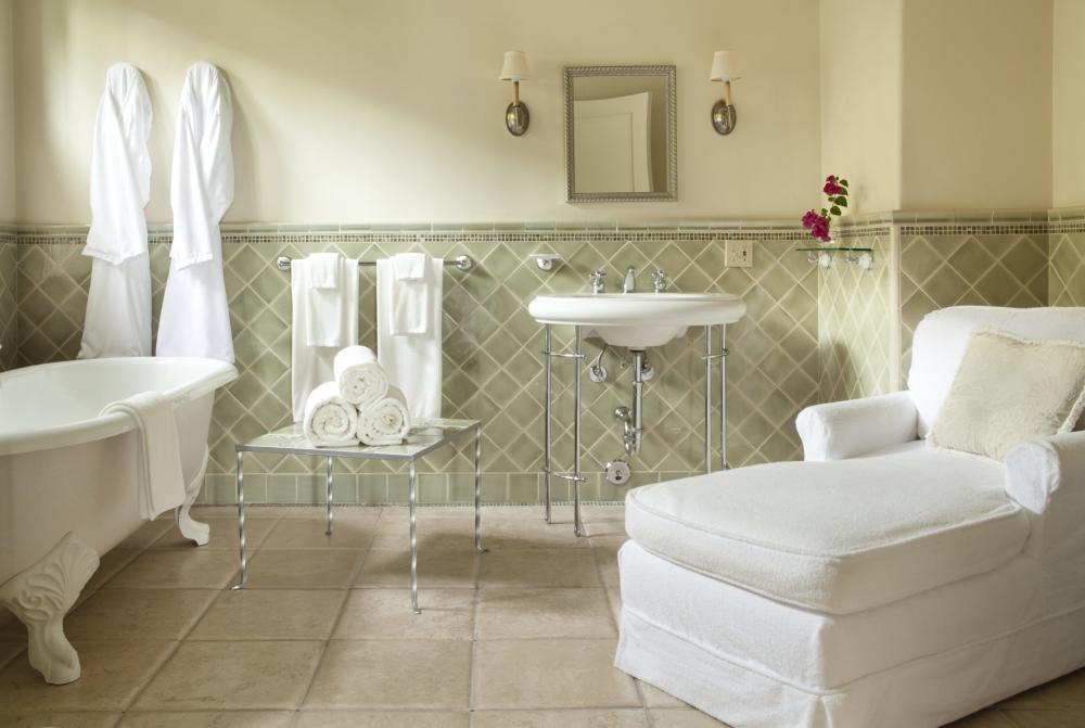 Willows-Marion bathroom